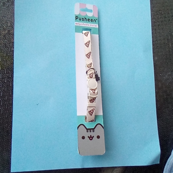 Pusheen adjustable pizza collar for pet NWT - Picture 6 of 10